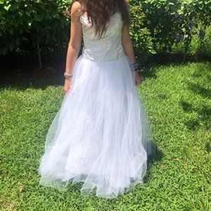 Loralie Vintage Formal Dress Womens Small White Sleeveless Floral Metallic Gown